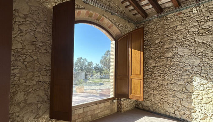 CÓMO ELEGIR LAS CONTRAVENTANAS DE MADERA ADECUADAS PARA TU HOGAR